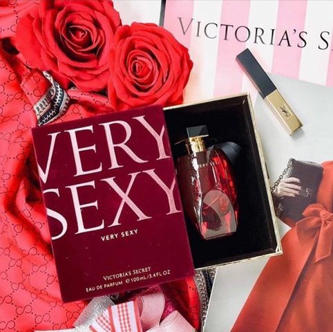 Nước hoa nữ Victoria's Secret Very Sexy EDP - Hương thơm quyến rũ, ngọt ngào, phong cách gợi cảm, lưu hương lâu, quà tặng lý tưởng.
