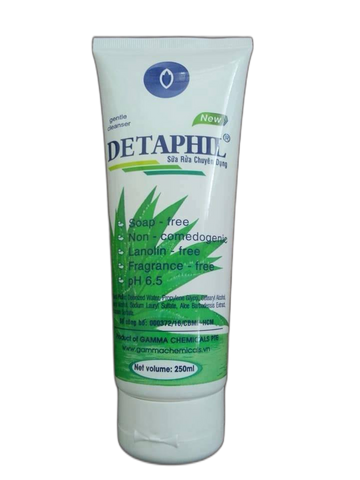 Sửa rửa chuyên dụng Detaphil 250ml dành cho da nhạy cảm