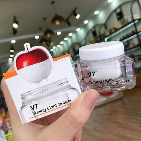 Kem V7 Toning Light Dr Jart Hàn Quốc hỗ trợ dưỡng trắng da 15ml