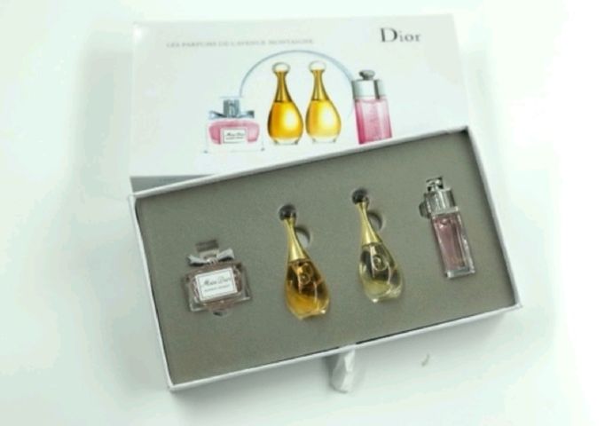 Set nước hoa mini Di-or 4 chai 5ml 