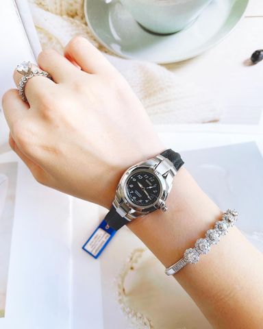 Đồng hồ nữ Seiko black leather style Hublot đẹp tuyệt