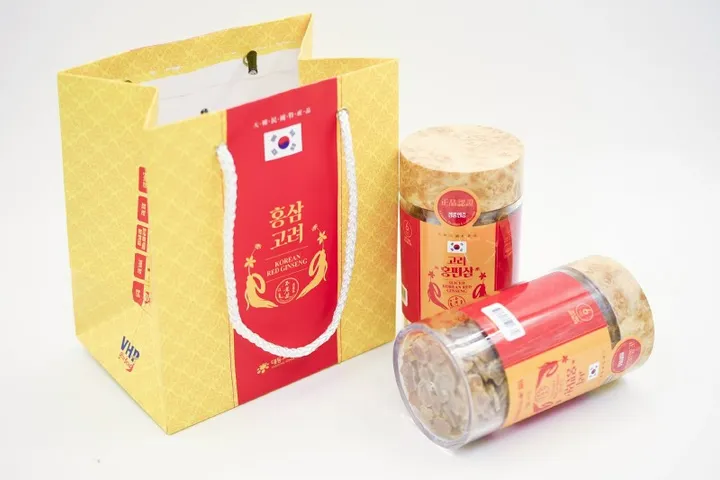 Hồng sâm khô thái lát Hàn Quốc Daedong Sliced Korean lọ 200g
