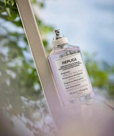 Nước hoa nữ Maison Margiela Replica When The Rain Stops EDT - Hương thơm ngọt ngào, tươi mới như cơn mưa xuân, lưu hương lâu dài.