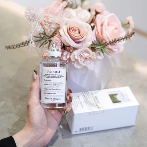 Nước hoa nữ Maison Margiela Replica When The Rain Stops EDT - Hương thơm ngọt ngào, tươi mới như cơn mưa xuân, lưu hương lâu dài.