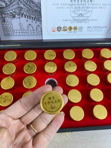Đông trùng hạ thảo hoàng cung hộp gỗ 30 viên Hàn Quốc