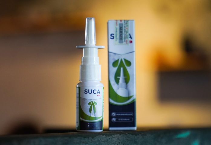 Xịt hỗ trợ thông mũi Suca Spray