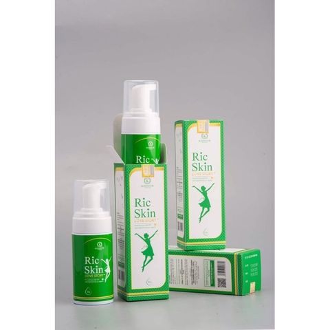 Dung Dịch Vệ Sinh Phụ Nữ Ric Skin Love Story