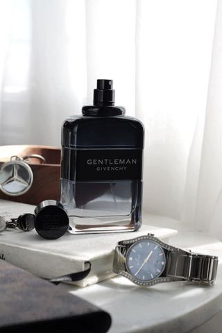 Nước hoa nam Givenchy Gentlemen EDT Intense - Hương gỗ quyến rũ, phong cách tinh tế dành cho phái mạnh