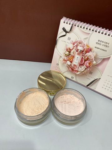 Phấn Phủ Bắt Sáng Dạng Bột Whoo Gongjinhyang Mi - Phấn Trang Điểm Sang Trọng, Che Khuyết Điểm Tự Nhiên, Phù Hợp Mọi Loại Da