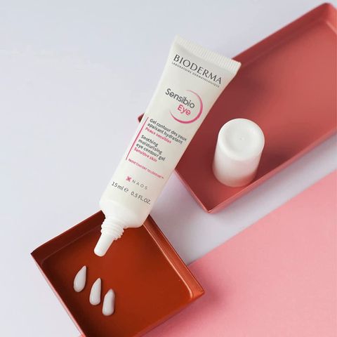Kem Mắt Bioderma Sensibio Eye 15mL - Dưỡng ẩm, Giảm Bọng Mắt, Làm Mờ Nếp Nhăn Cho Da Nhạy Cảm