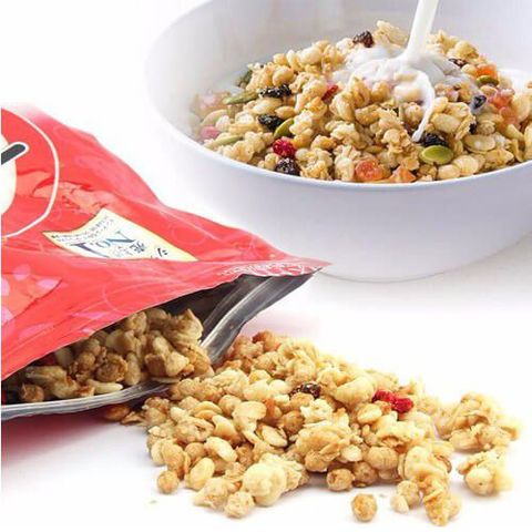 Ngũ Cốc Calbee 700g Nhật Bản - Hỗn Hợp Trái Cây Sấy Khô Nhiều Hương Vị, Giàu Chất Xơ và Khoáng Chất, Bữa Sáng Ngon Miệng