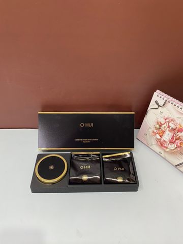 Set phấn nước chống nắng Ohui Ultimate Cover Mesh Cushion SPF50 PA+++ - 1 hộp chính + 2 lõi phụ - Che phủ hoàn hảo, dưỡng trắng da