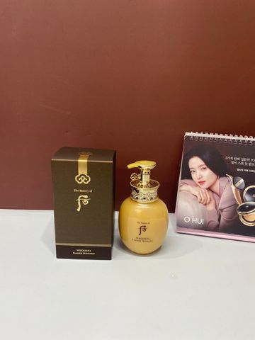 Sữa Dưỡng Thể Hoàng Cung Whoo Spa Essential 220ml - Dưỡng Da Trắng Hồng Mịn Màng, Chiết Xuất Đông Y Cao Cấp
