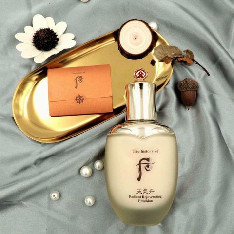 Sữa Dưỡng Tái Sinh Da Whoo Cheongidan Radiant Rejuvenating Emulsion 110ml - Dưỡng Ẩm, Làm Sáng Da, Chăm Sóc Da Cao Cấp