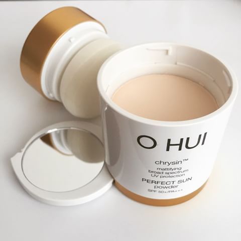 Phấn Phủ Chống Nắng OHUI Day Shield Perfect Sun Powder SPF50+/PA+++ - Chống Nắng và Dưỡng Trắng Da, Độ Bám Lâu, Tiện Lợi
