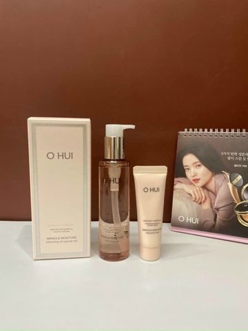 Set dầu tẩy trang Ohui 150ml tặng sữa rửa mặt cấp ẩm 40ml