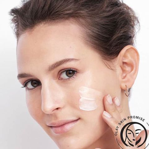 Kem Dưỡng Olay Regenerist Retinol 24 Max 2X Night 48G - Dưỡng ẩm chuyên sâu, tái tạo da, cải thiện nếp nhăn và sắc tố da, hàng Mỹ