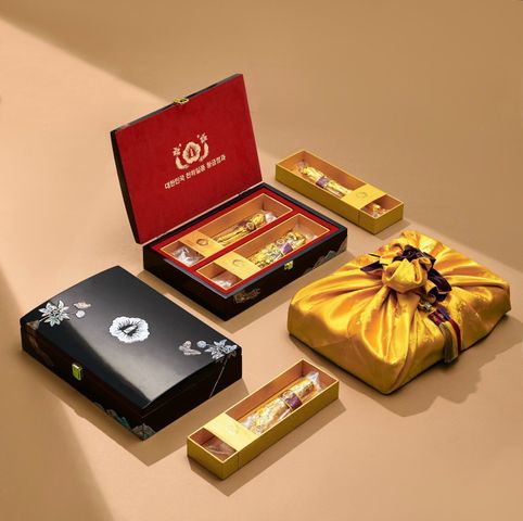 Nhân Sâm Thượng Hạng Phủ Vàng 24K Mugunghwa - Hộp 250g - Tăng Cường Sức Khỏe & Đẹp Da, Quà Tặng Cao Cấp Hàn Quốc