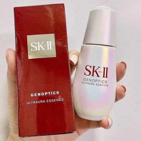 Serum dưỡng trắng da SK-II Genoptics Aura Essence 50ml - Giúp da sáng khỏe, ngăn lão hóa, phù hợp cho phụ nữ trên 30 tuổi