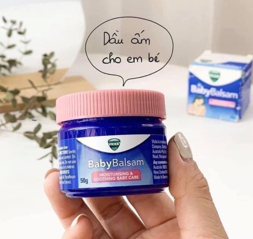 Kem bôi ấm ngực Vicks Baby Balsam hũ 50g