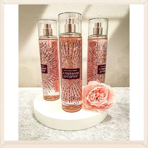 Xịt Thơm Bath & Body Works A Thousand Wishes 236ml - Hương Quế Nữ Tính Ngọt Ngào Từ Champagne và Hoa Mẫu Đơn