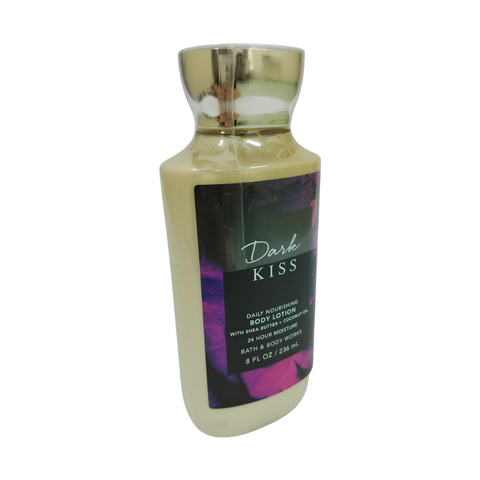 Sữa dưỡng thể Bath & Body Works - Dark Kiss 236ml