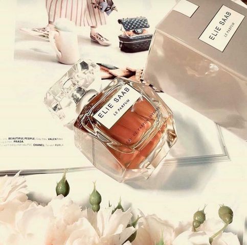Nước hoa nữ Elie Saab Le Parfum Intense EDP - Hương hoa cam, hoa hồng và mật ong, lưu hương lâu - Sự thanh lịch và quyến rũ.