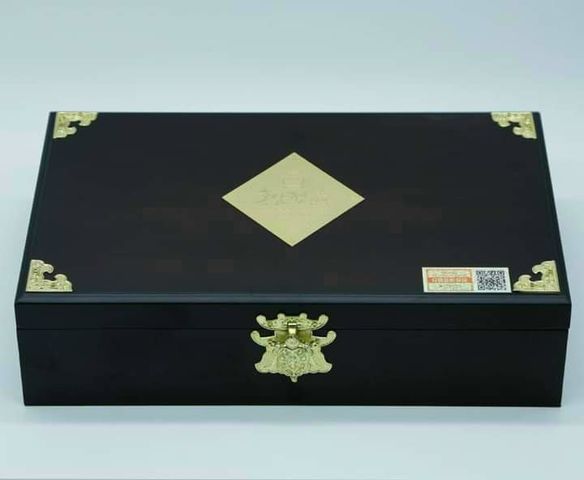 Cao Hồng Sâm 6 Năm Tuổi Hàn Quốc Hộp Gỗ Cao Cấp - Set 4 Lọ Bổ Sung Sức Khỏe, Giảm Căng Thẳng, Tăng Cường Sinh Lực