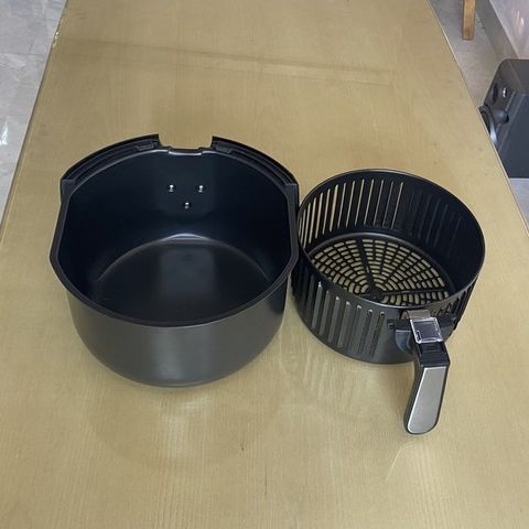 Nồi Chiên Không Dầu Sharp 6.5L KS 65 - Máy Chiên Nướng Công Nghệ Rapid Air, Giảm Đến 80% Dầu Mỡ, Thực Phẩm Giòn Ngon