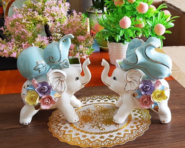 Set Voi Phong Thuỷ Cầu May Mắn Tài Lộc (Set 2 Voi)
