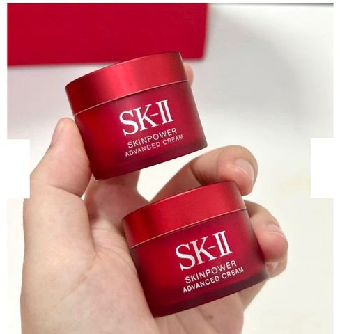 Kem dưỡng ẩm trẻ hóa da SKII R.N.A Power Radical New Age 15g
