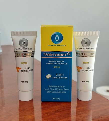 Kem Giảm Thâm Mụn SANTAGIFT SPF30 Dưỡng Sáng Da