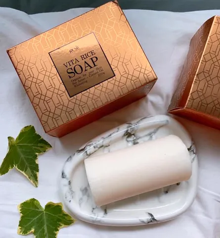 Xà phòng Genie Vita Rice Soap giúp giảm mụn sáng da