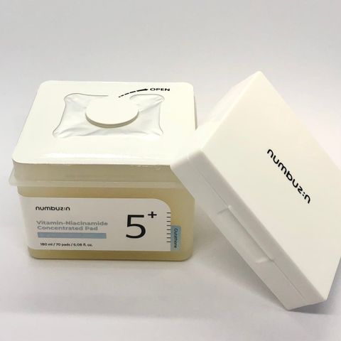 Nước Hoa Hồng Dạng Miếng Tẩy Da Chết Numbuzin No.5 - Pad Tẩy Tế Bào Chết Niacinamide Giúp Làm Sáng và Mịn Da, Hàn Quốc