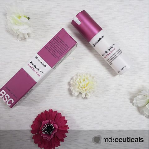Kem Trị Mụn và Sẹo Bionic: Skinclear Acne & Scar Eraser 30ml - Hỗ Trợ Làm Giảm Đỏ, Viêm, Phục Hồi Da, Cải Thiện Thâm Sẹo