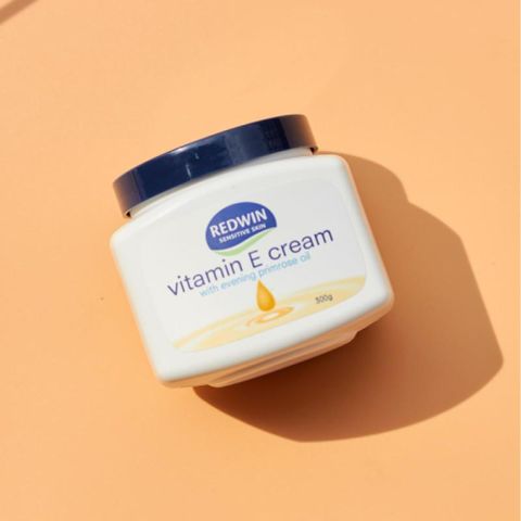 Kem Dưỡng Da Redwin Vitamin E Cream 300g - Giúp Dưỡng Ẩm S гầu, Mịn Da và Ngăn Ngừa Lão Hóa - Hàng Nhập Khẩu Chính Hãng Úc