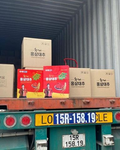 Nước Táo Đỏ Hồng Sâm Deahan hộp 30 gói x 70ml