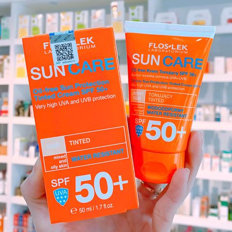 Kem Chống Nắng Floslek Oil Free Sun Protection Tinted Cream SPF50+