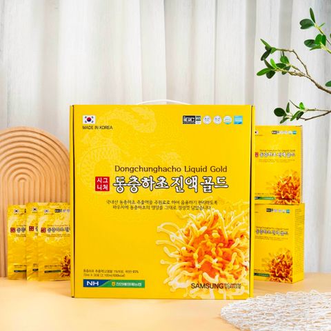 Nước đông trùng hạ thảo NongHyup Hàn Quốc hộp 30 gói x 70ml