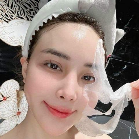 Mặt Nạ Vàng 24K JM Solution Prime Gold Intensive Mask - Hộp 10 Miếng Cung Cấp Dưỡng Chất, Giúp Da Săn Chắc và Rạng Rỡ