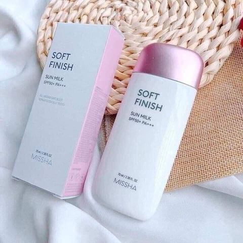 Kem chống nắng dạng sữa dịu nhẹ Missha Soft Finish Sun Milk 70ml