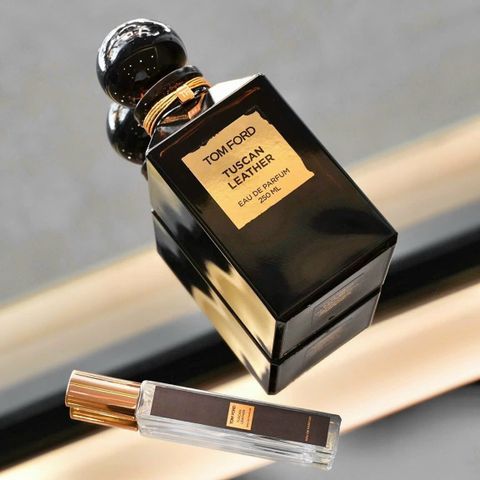 Nước hoa Tom Ford Tuscan Leather EDP 10ml - Hương Da Thuộc Sang Trọng và Quyến Rũ Cho Nam Nữ