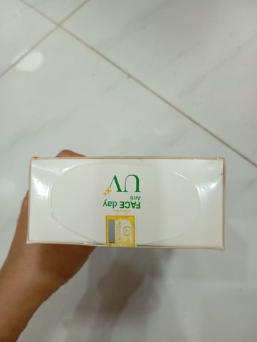 Kem Chống Nắng Ric Skin Face Day SPF50+ Chính Hãng Kohinoor 30g - Chống UV, Dưỡng Trắng, Phù Hợp Mọi Loại Da