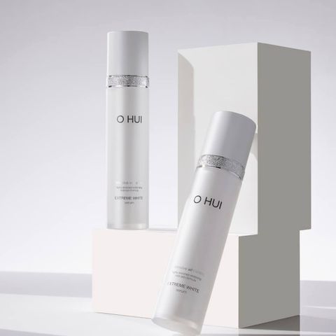 Tinh Chất Dưỡng Trắng Da OHUI Extreme White Serum 45ml - Giúp Làm Sáng Da, Ngăn Nám Nhờ Snow Vitamin™