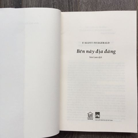 Bên Này Địa Đàng - Tiểu Thuyết Kinh Điển Của F. Scott Fitzgerald - Phiên Bản Bìa Mềm - Lịch Sử Văn Học Mỹ