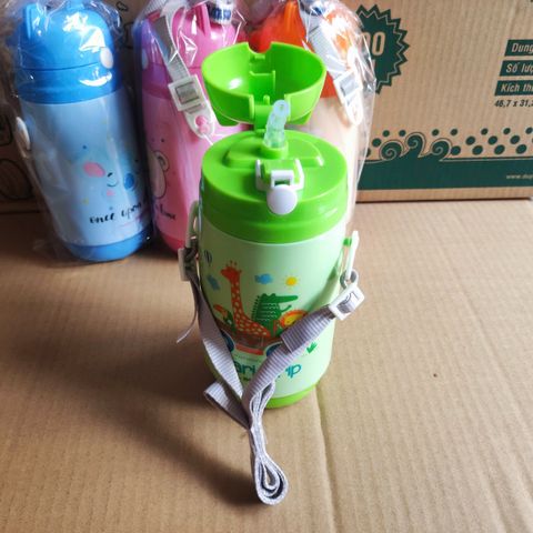 Bình nước thủy tinh Duy Tân 400ml tai thỏ nhiều màu sắc - Bình cầm tay cho học sinh và hoạt động ngoài trời, chất lượng cao, xuất xứ Việt Nam