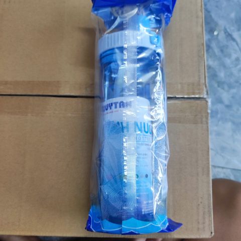Bình nước Duy Tân Matsu 500ml cầm tay nhiều màu - Bình nhựa chất lượng cao cho thể thao và dã ngoại