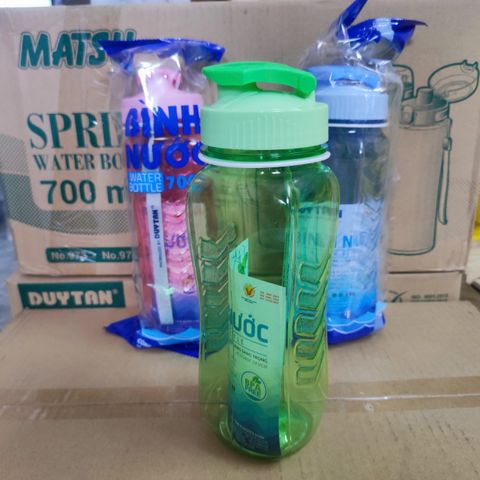 Bình nước nhựa Duy Tân Matsu 700ml - Bình cầm tay chạy bộ nhiều màu sắc, chất lượng cao, sản phẩm chính hãng Việt Nam