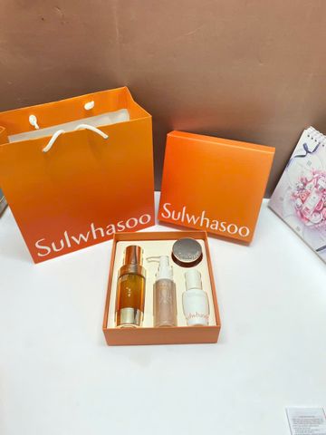 Tinh Chất Nhân Sâm Sulwhasoo Concentrated Ginseng Renewing Serum - Serum Cải Thiện Nếp Nhăn, Săn Chắc Da, Chống Oxy Hóa Tăng Cường 50ml
