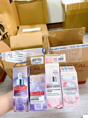 Serum Dưỡng Mắt L'Oreal Revitalift 2.5% Hyaluronic Acid - Giảm Bọng Mắt & Làm Đầy Rãnh Nhăn 20ml Cho Đôi Mắt Tươi Trẻ